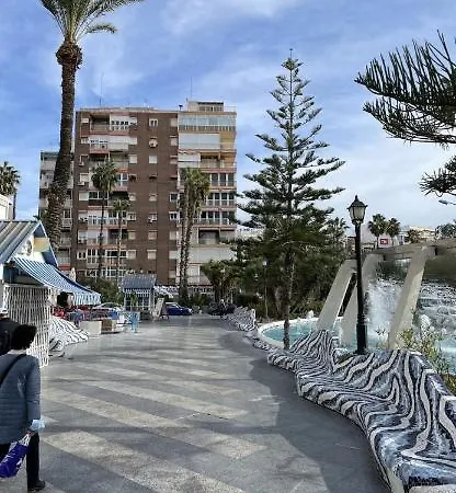 Moderne Im Stadtzentrum Torrovieja דירה *
